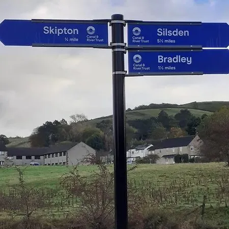 בית נופש Alexandra Place Child And Dog Friendly סקיפטון