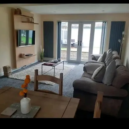 펜션 Alexandra Place Child And Dog Friendly 스킵턴